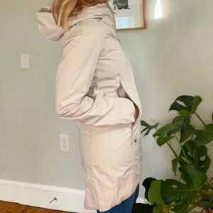 Lululemon Raincoat